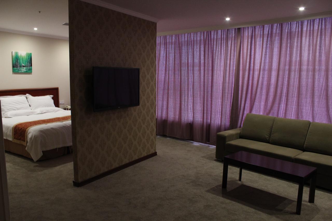 Greentree Inn Zhejiang Ningbo East Baizhuang Rd. Express Hotel Extérieur photo